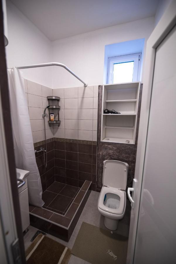 Hostel Evropa Никшич Экстерьер фото
